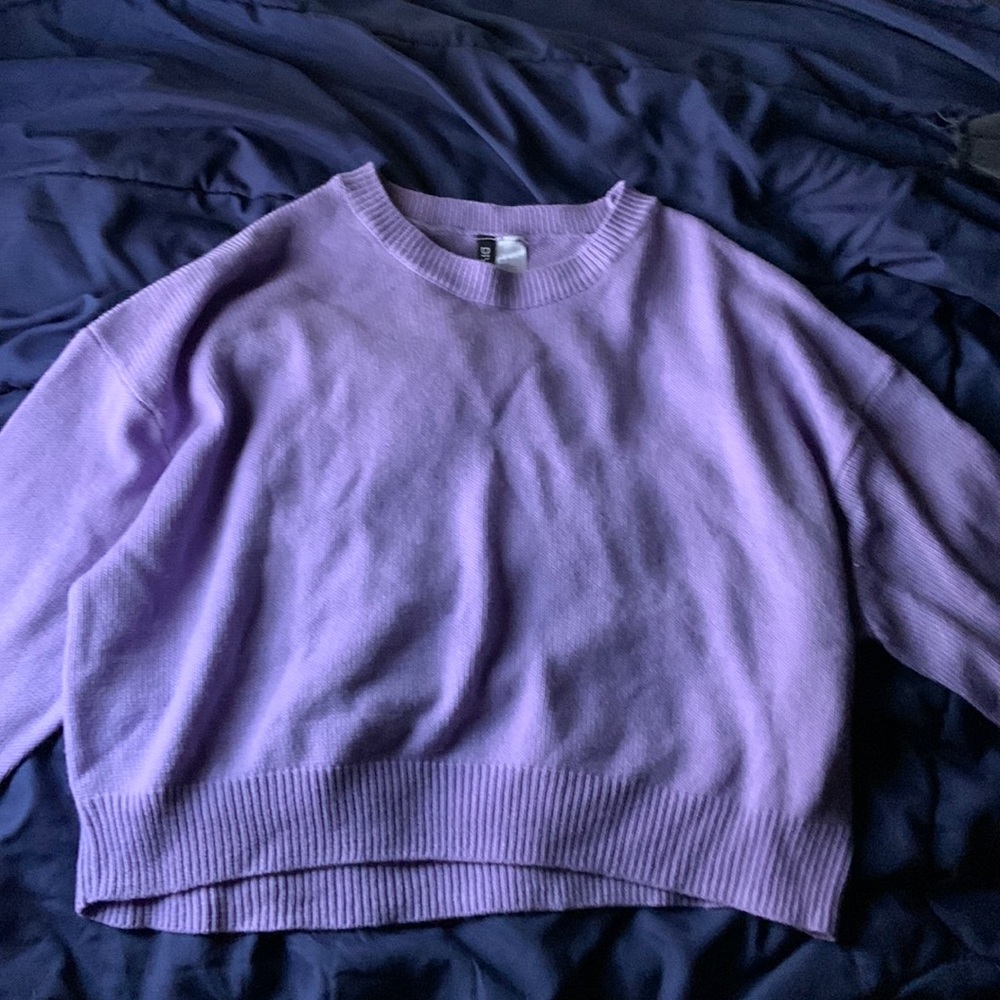 H and M cropped sweater